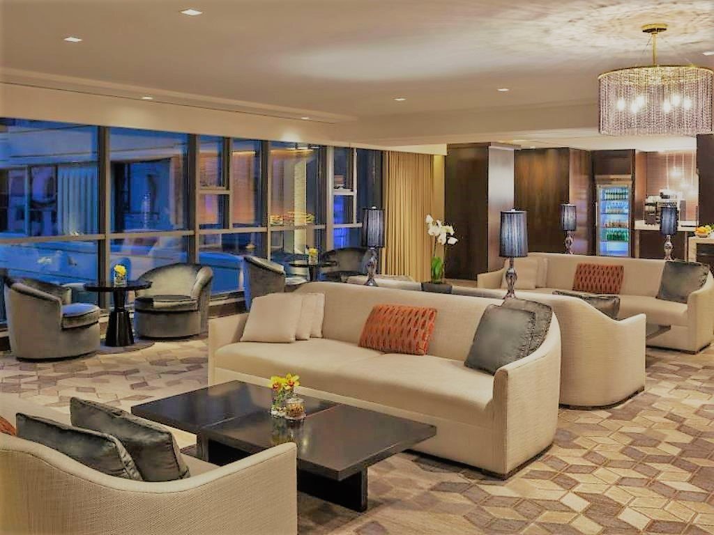 Sitiing-lounge-hyatt-regency-makkah