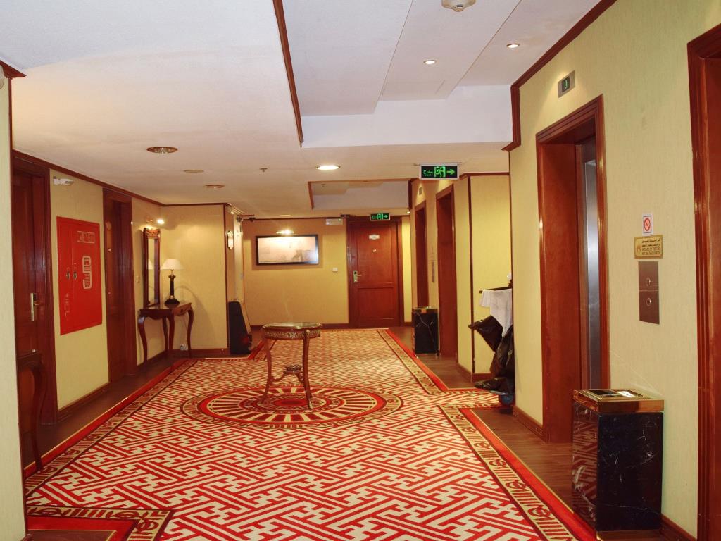 interior-sofaara-al-iman